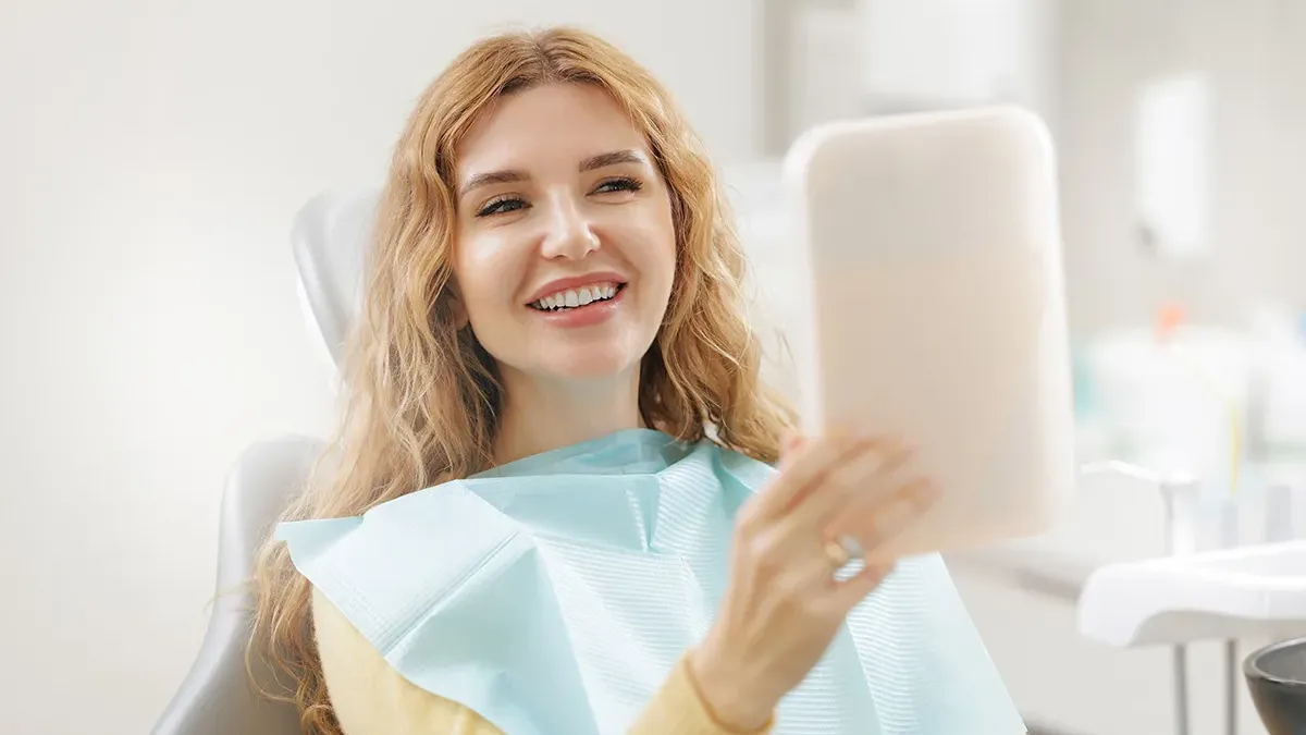 Full Mouth Reconstruction vs Smile Makeover: Key Differences Explained